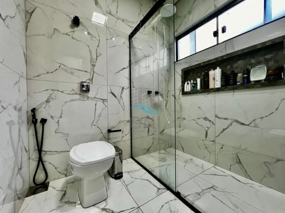 CASA A VENDA - RESIDENCIAL BELLEVIE