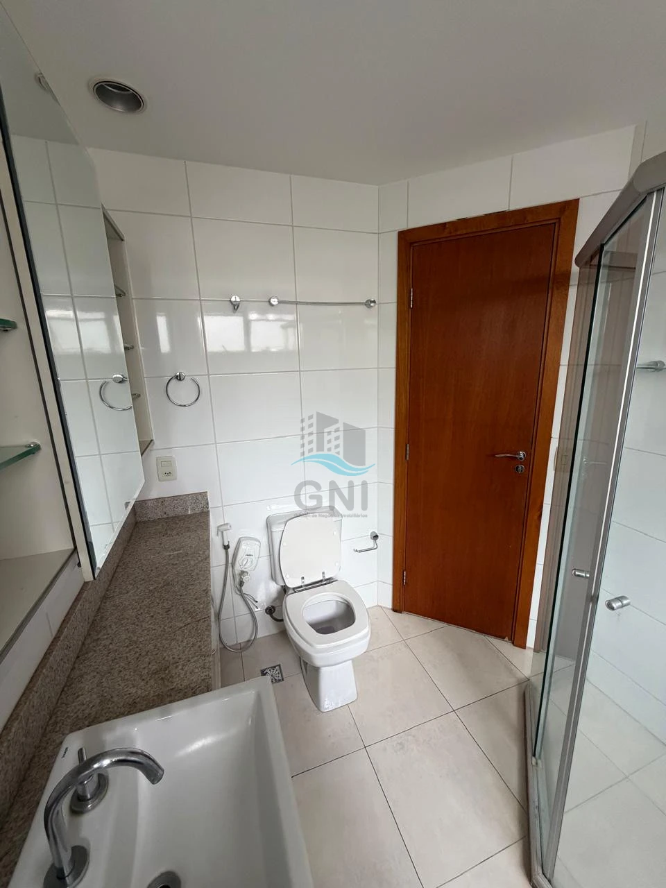 Imagens do imóveis APARTAMENTO PARA LOCAÇÃO - EDIFICIO L'ESSENCE