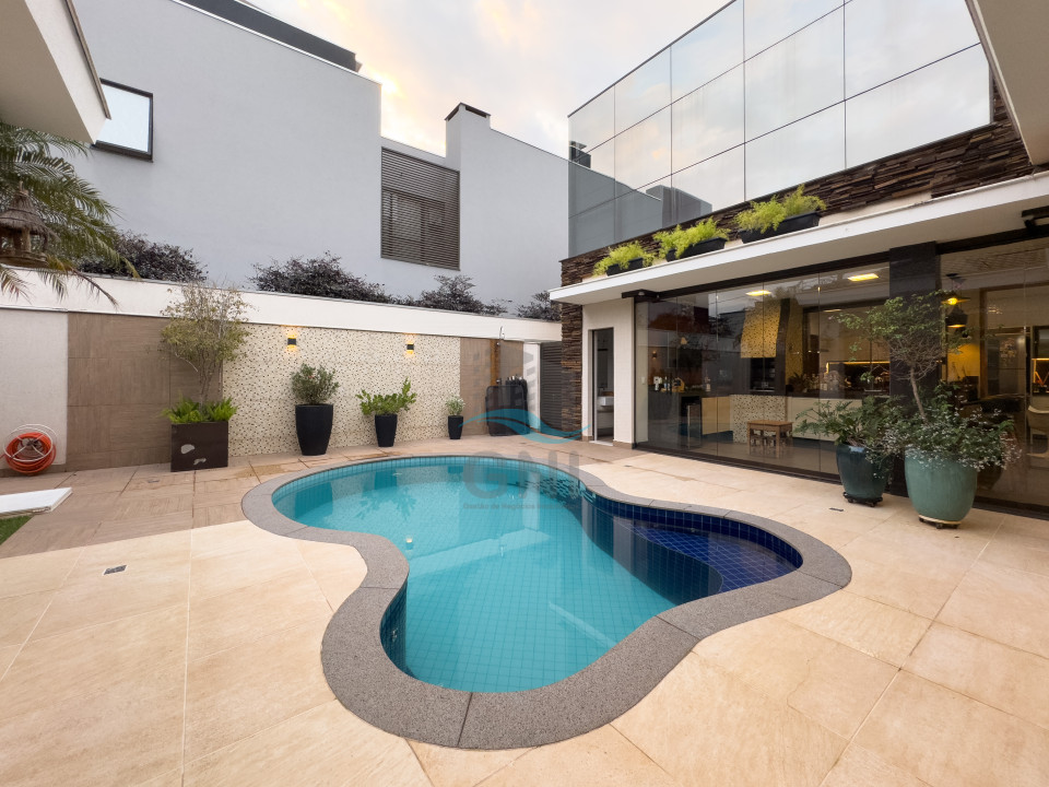 Imagens do imóveis CASA A VENDA - CONDOMÍNIO ROYAL TENNIS
