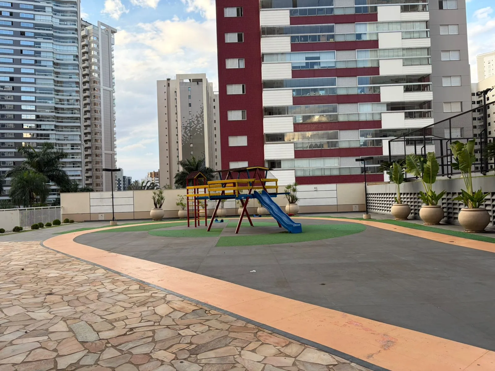 APARTAMENTO A VENDA - CONDOMINIO RESIDENCIAL SOLAR RIVERA