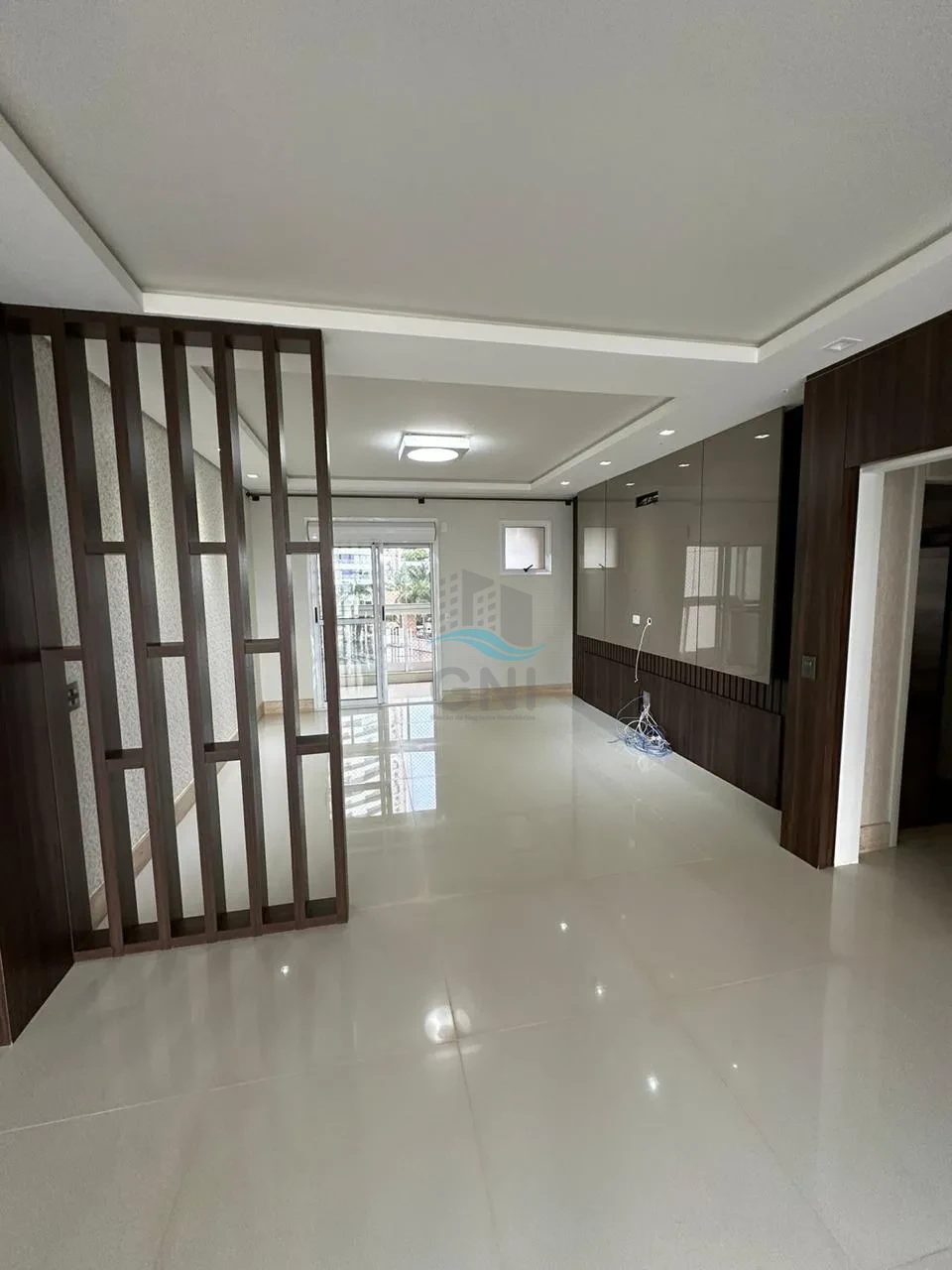APARTAMENTO PARA LOCAÇÃO - EDIFICIO BATLLÓ