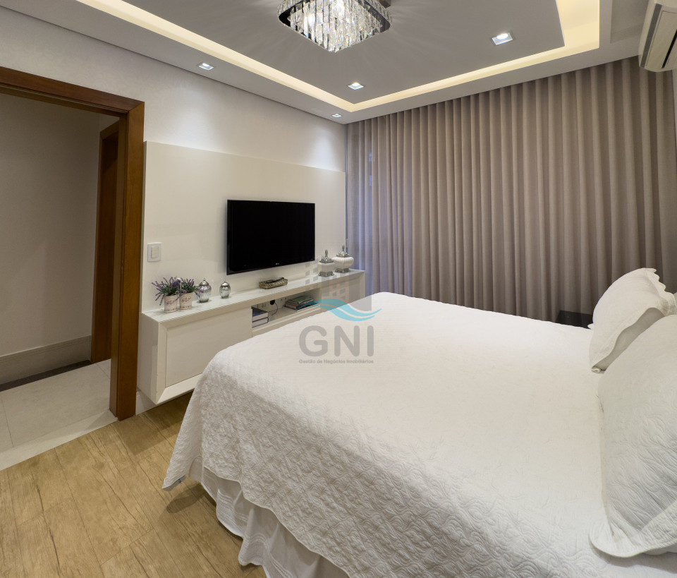 Imagens do imóveis CASA A VENDA - CONDOMÍNIO ROYAL TENNIS