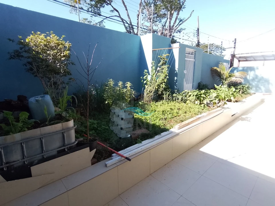 Imagens do imóveis SOBRADO PARA LOCAÇÃO - BAIRRO BANCARIOS