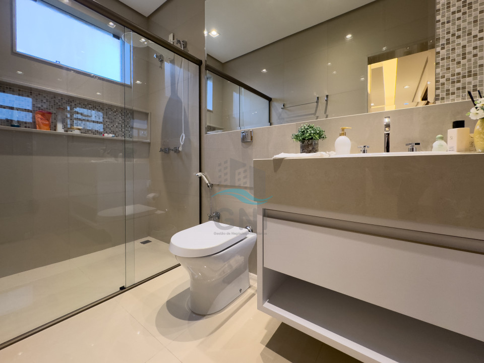Imagens do imóveis CASA A VENDA - CONDOMÍNIO ROYAL TENNIS