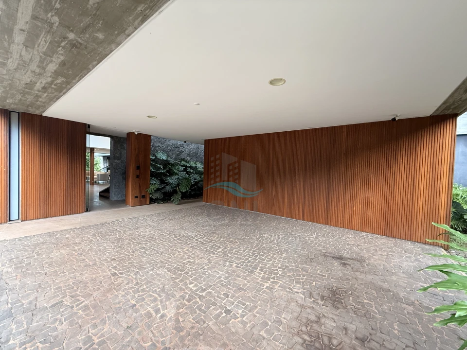 Imagens do imóveis CASA A VENDA - CONDOMINIO ROYAL PARK