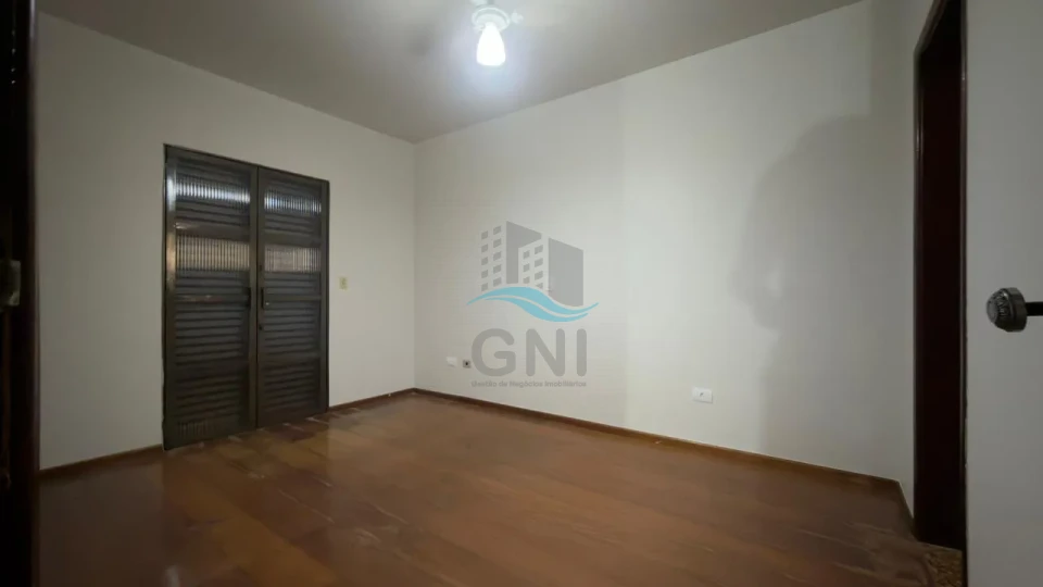 Imagens do imóveis CASA A VENDA - BAIRRO PORTAL DE VERSALHES II
