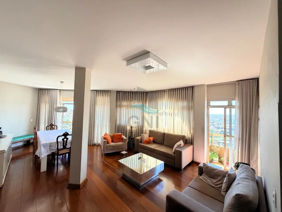 Imagens do imóveis APARTAMENTO A VENDA - EDIFÍCIO LUCÍLIO DE HELD