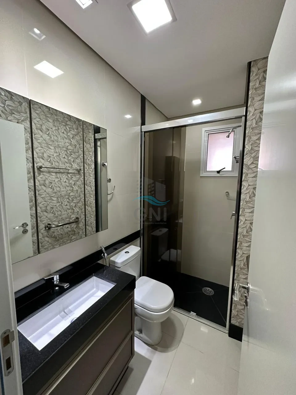APARTAMENTO PARA LOCAÇÃO - EDIFICIO BATLLÓ