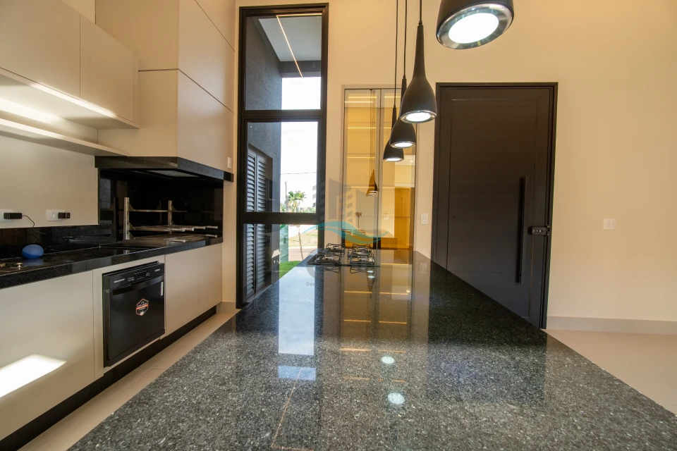 Imagens do imóveis CASA TÉRREA A VENDA - CONDOMÍNIO VILLA NOAH