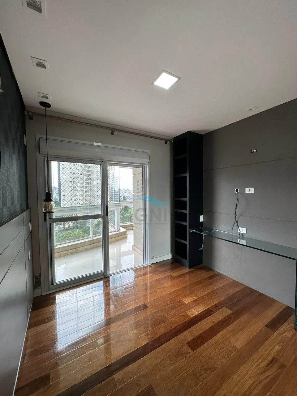 APARTAMENTO PARA LOCAÇÃO - EDIFICIO BATLLÓ