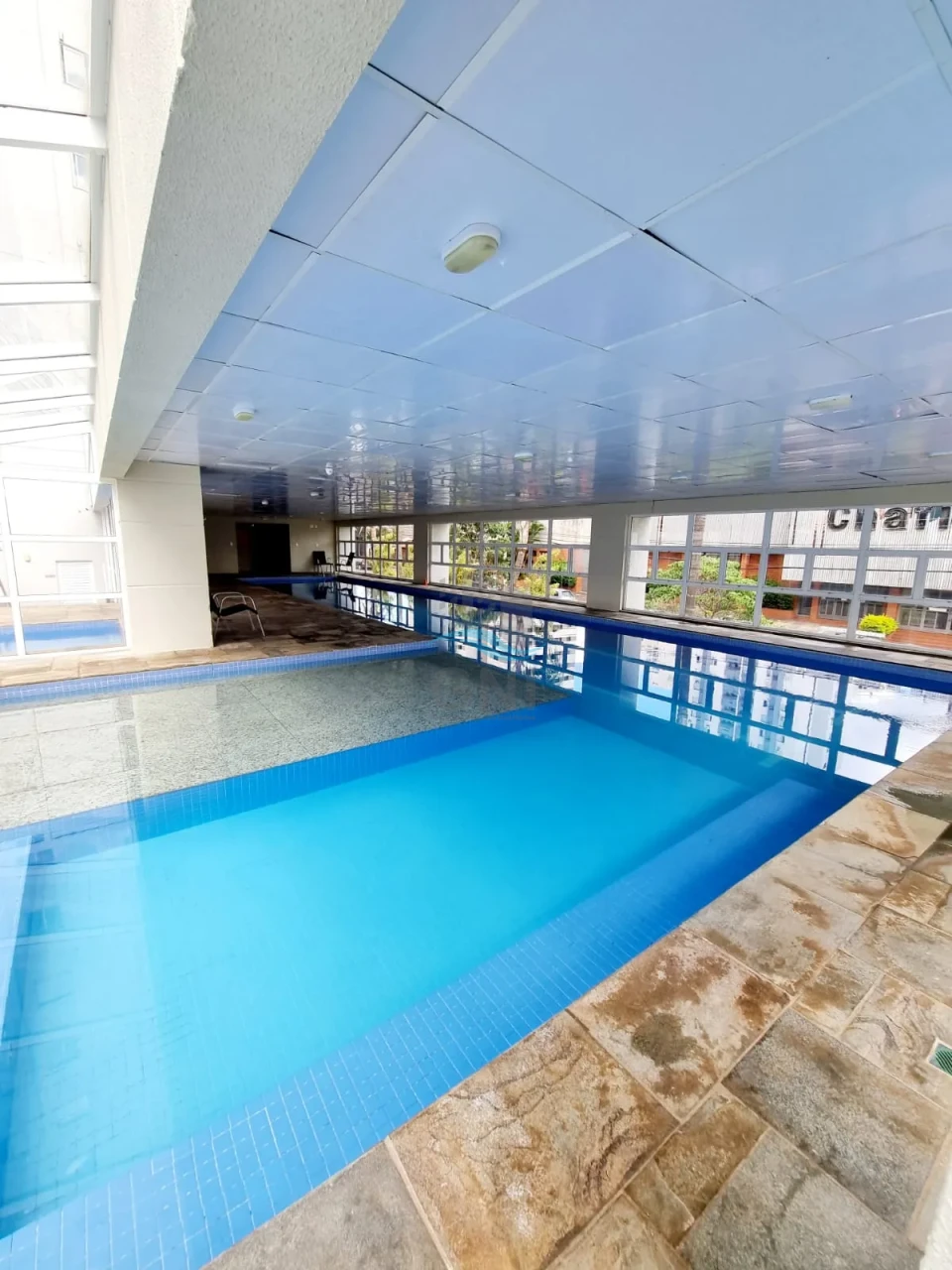 APARTAMENTO A VENDA - EDIFÍCIO SPLENDOR