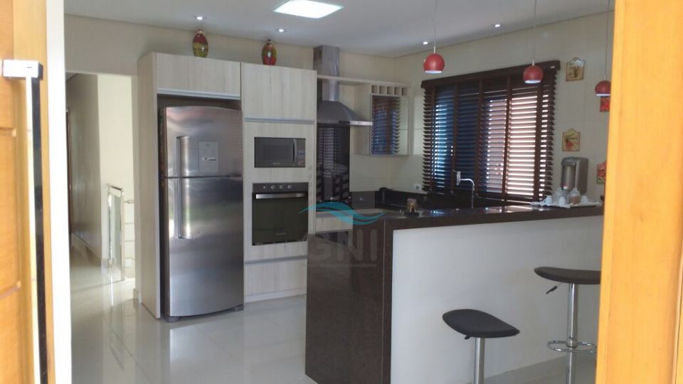 CASA À VENDA - JARDIM DOS ALPES Imagens do imóveis CASA À VENDA - JARDIM DOS ALPES