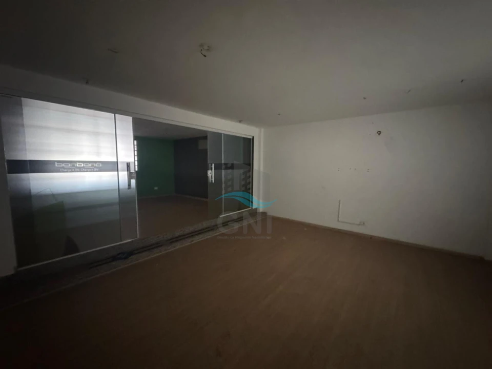 Imagens do imóveis GALPÃO PARA LOCAÇÃO - AVENIDA TIRADENTES