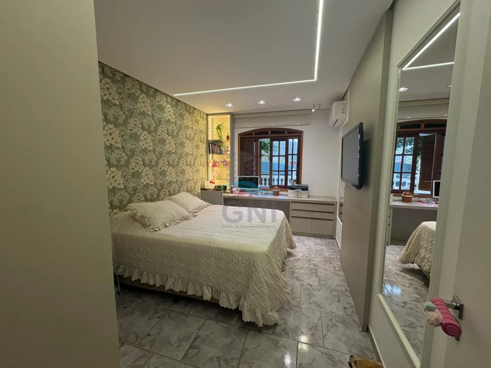 Imagens do imóveis CASA A VENDA - AV. SOUZA NAVES (IBIPORÃ)