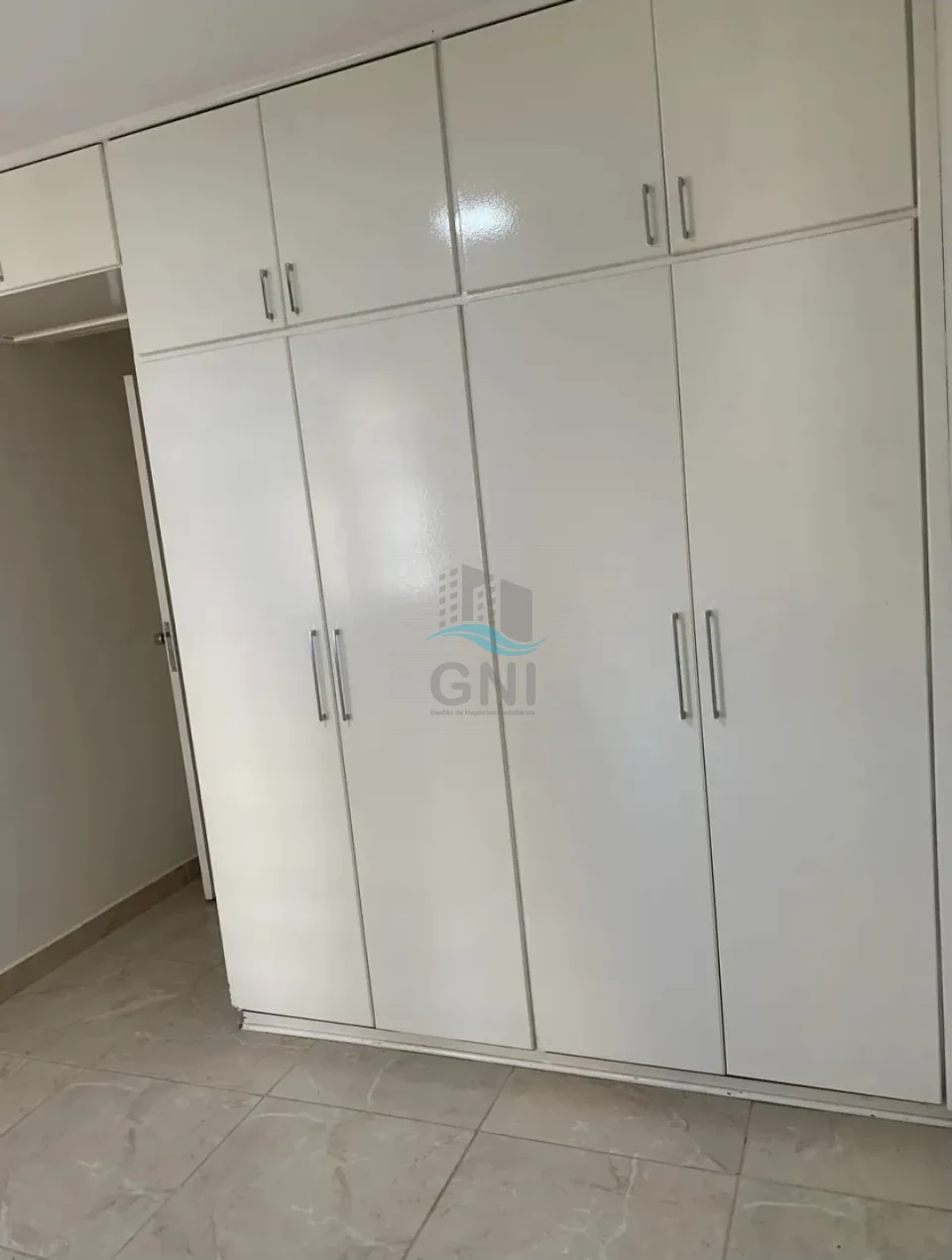Imagens do imóveis APARTAMENTO PARA LOCACAO- EDIFICIO SAVANA