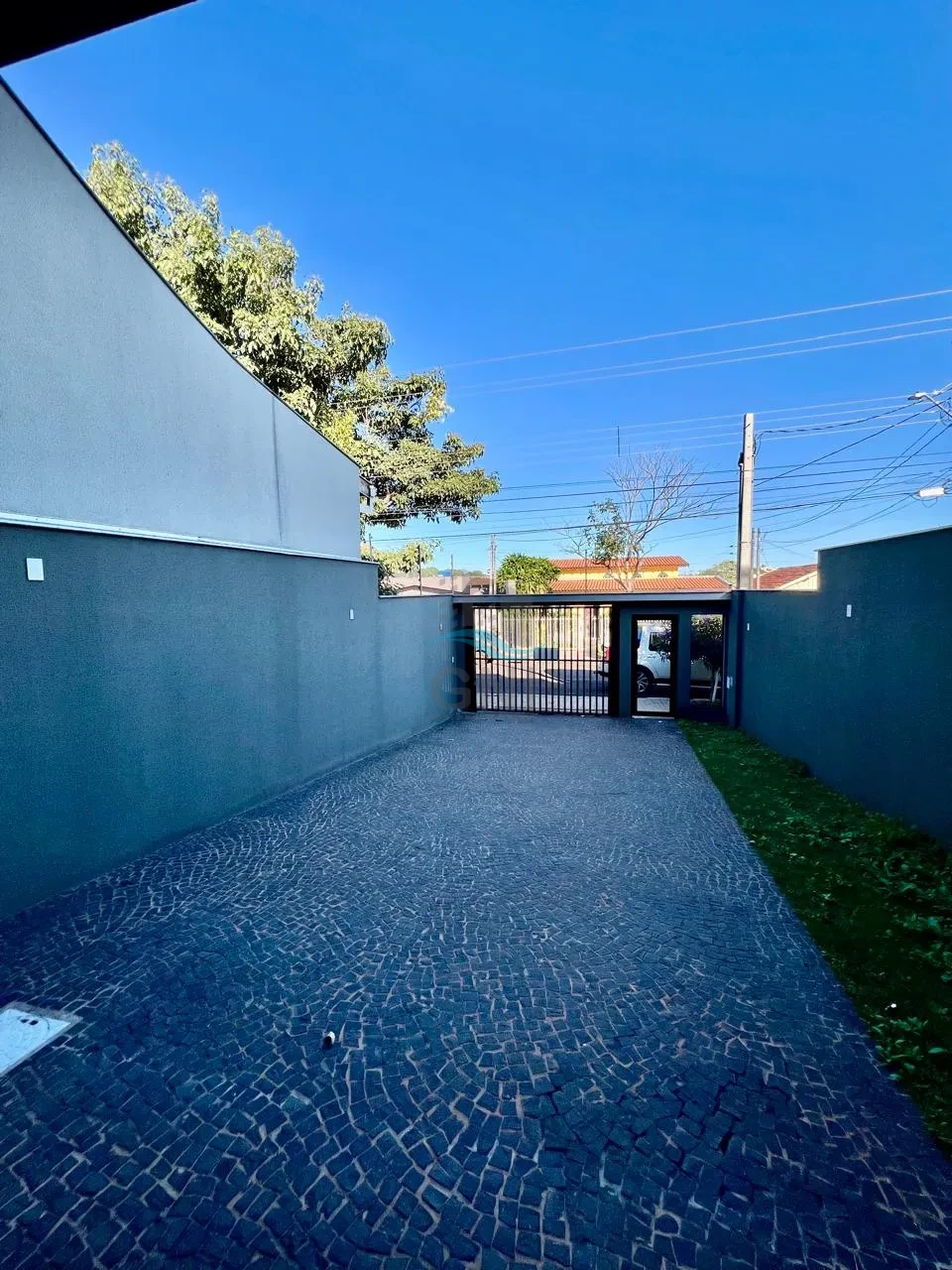 Imagens do imóveis SOBRADO A VENDA - JARDIM ANDRADE