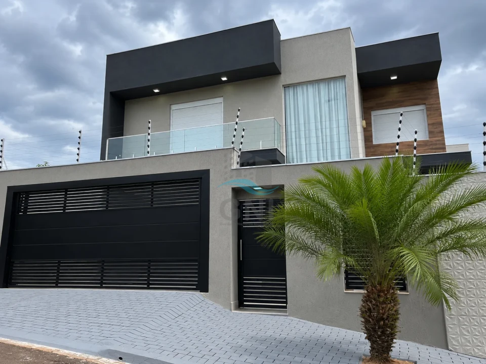 CASA SOBRADO A VENDA - JARDIM TOZZI