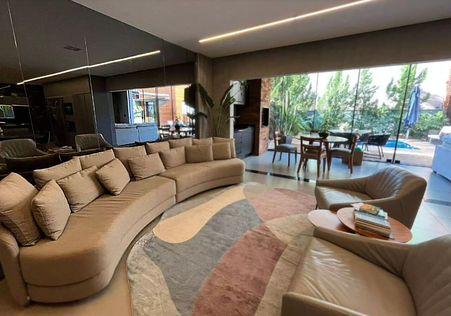 Imagens do imóveis CASA A VENDA - CONDOMINIO ROYAL FOREST