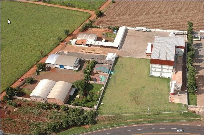 Imagens do imóveis CENTRO DE DISTRIBUIÇÃO - COMERCIAL - FRIGORÍFICO A VENDA - ARAPONGAS