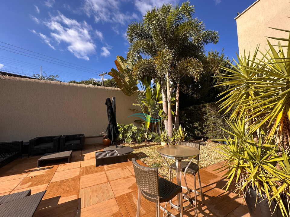 Imagens do imóveis CASA A VENDA - CONDOMINIO ROYAL PARK