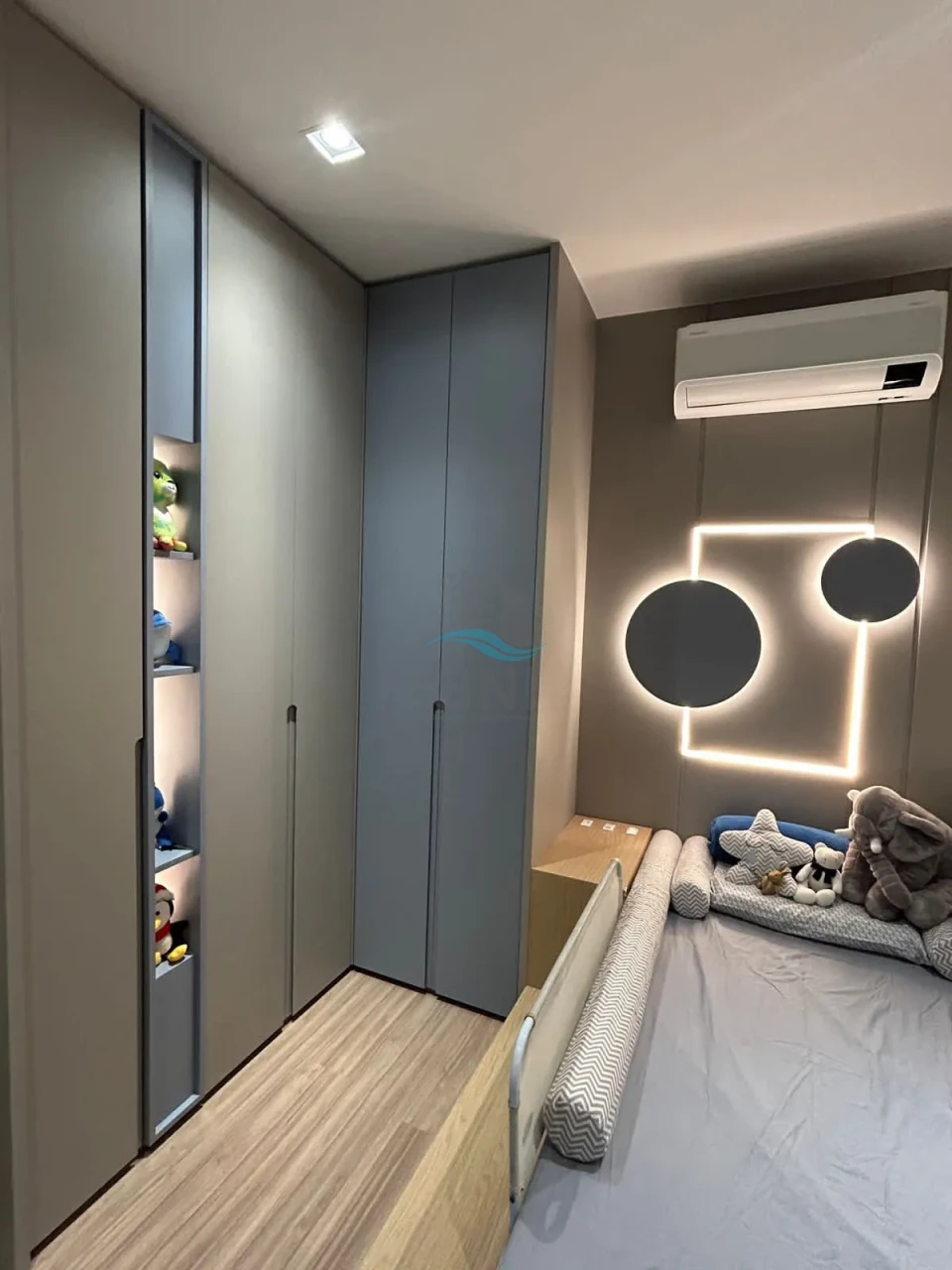 APARTAMENTO A VENDA - EDIFÍCIO TRIANON