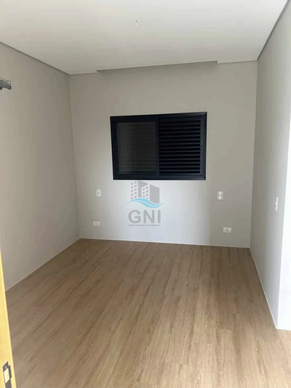 Imagens do imóveis CASA A VENDA - CONDOMINIO TAUA TANGARA