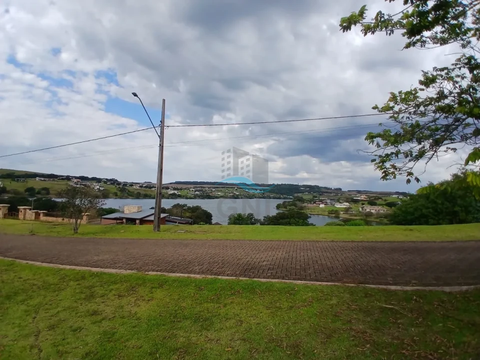 TERRENO A VENDA - CONDOMINIO ECOVILLAS DO LAGO