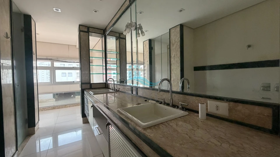 Imagens do imóveis APARTAMENTO A VENDA - EDIFICIO COMODORO