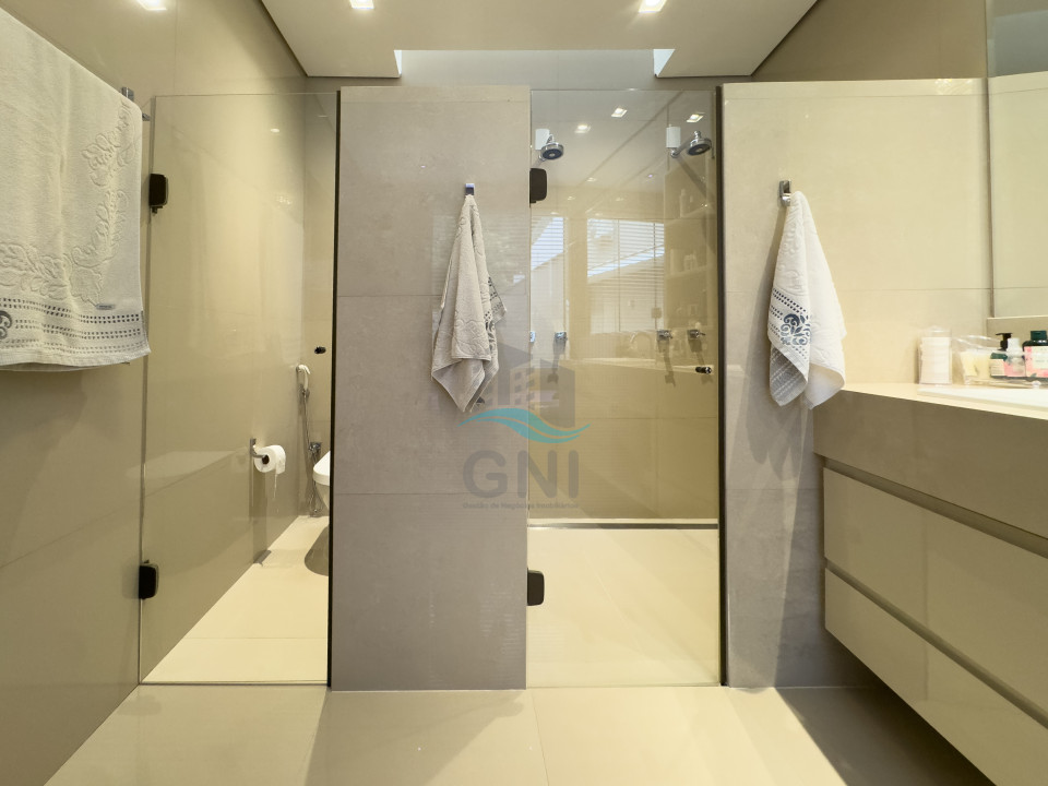 Imagens do imóveis CASA A VENDA - CONDOMÍNIO ROYAL TENNIS