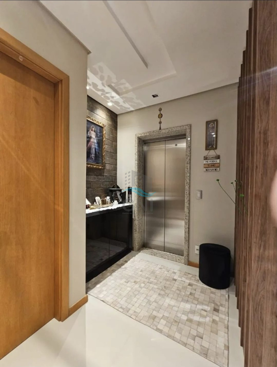 Imagens do imóveis APARTAMENTO A VENDA - EDIFÍCIO L' HARMONIE