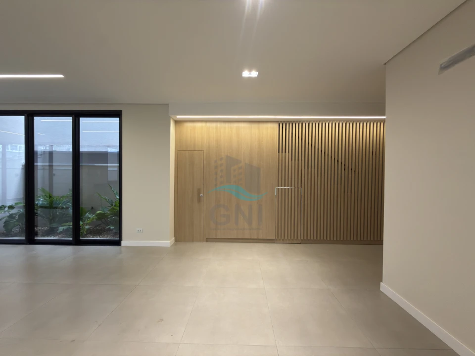 Imagens do imóveis CASA A VENDA - CONDOMINIO PARQUE TAUA ARANGUA