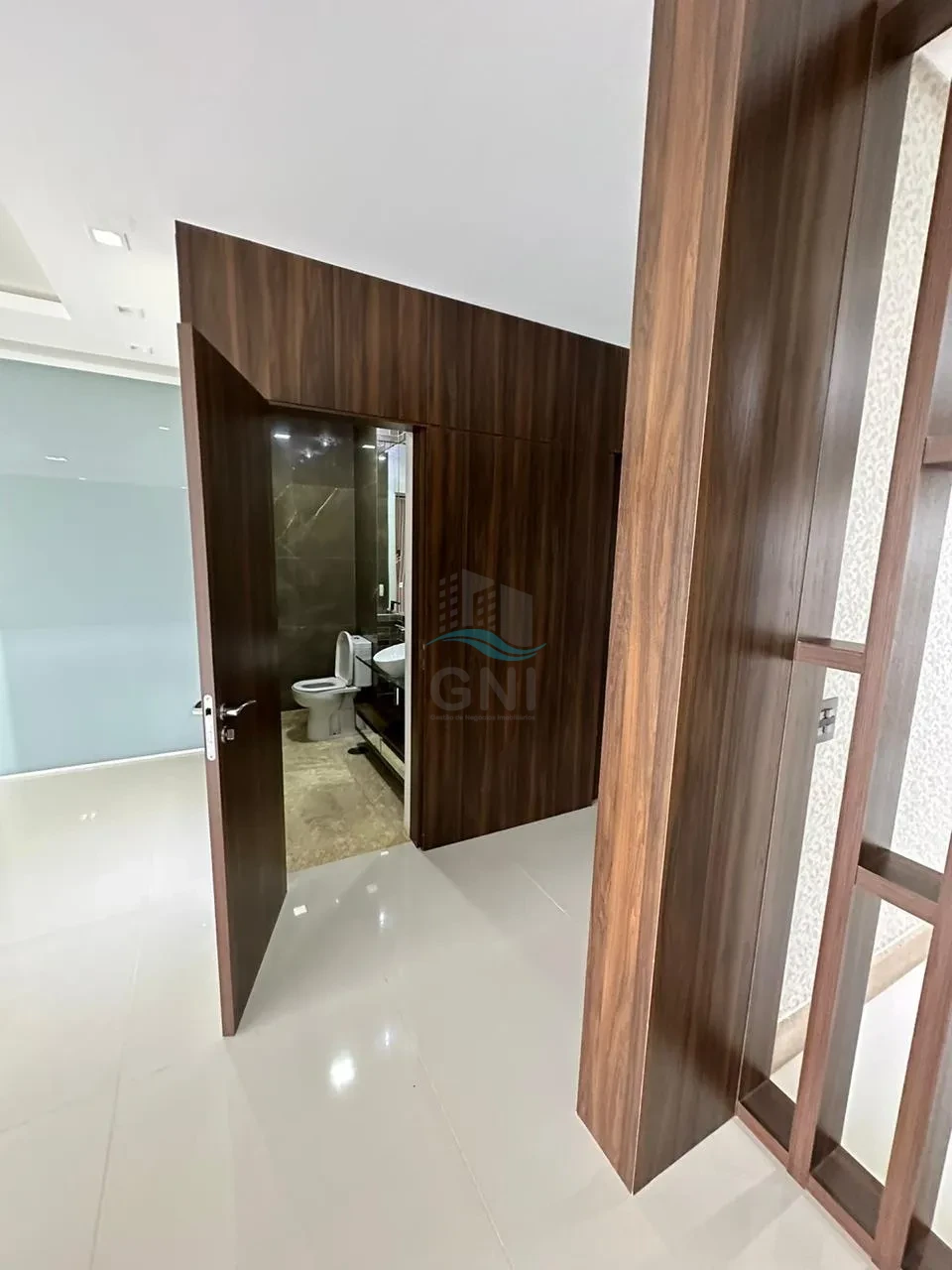 APARTAMENTO PARA LOCAÇÃO - EDIFICIO BATLLÓ