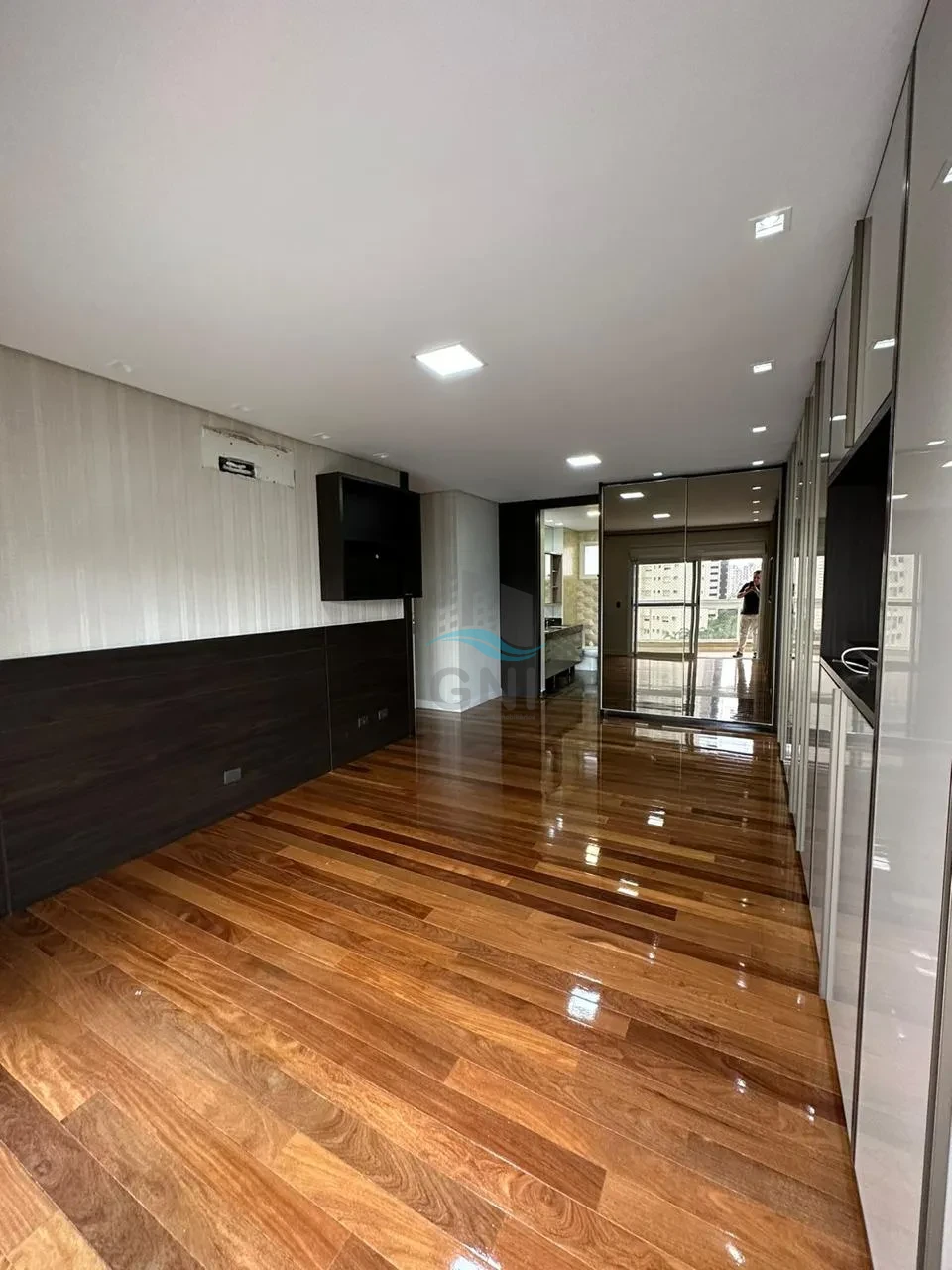 APARTAMENTO PARA LOCAÇÃO - EDIFICIO BATLLÓ