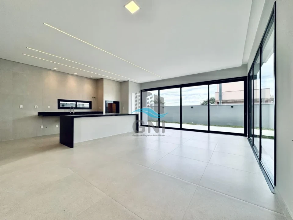 Imagens do imóveis CASA A VENDA - CONDOMINIO PARQUE TAUA ARACARI