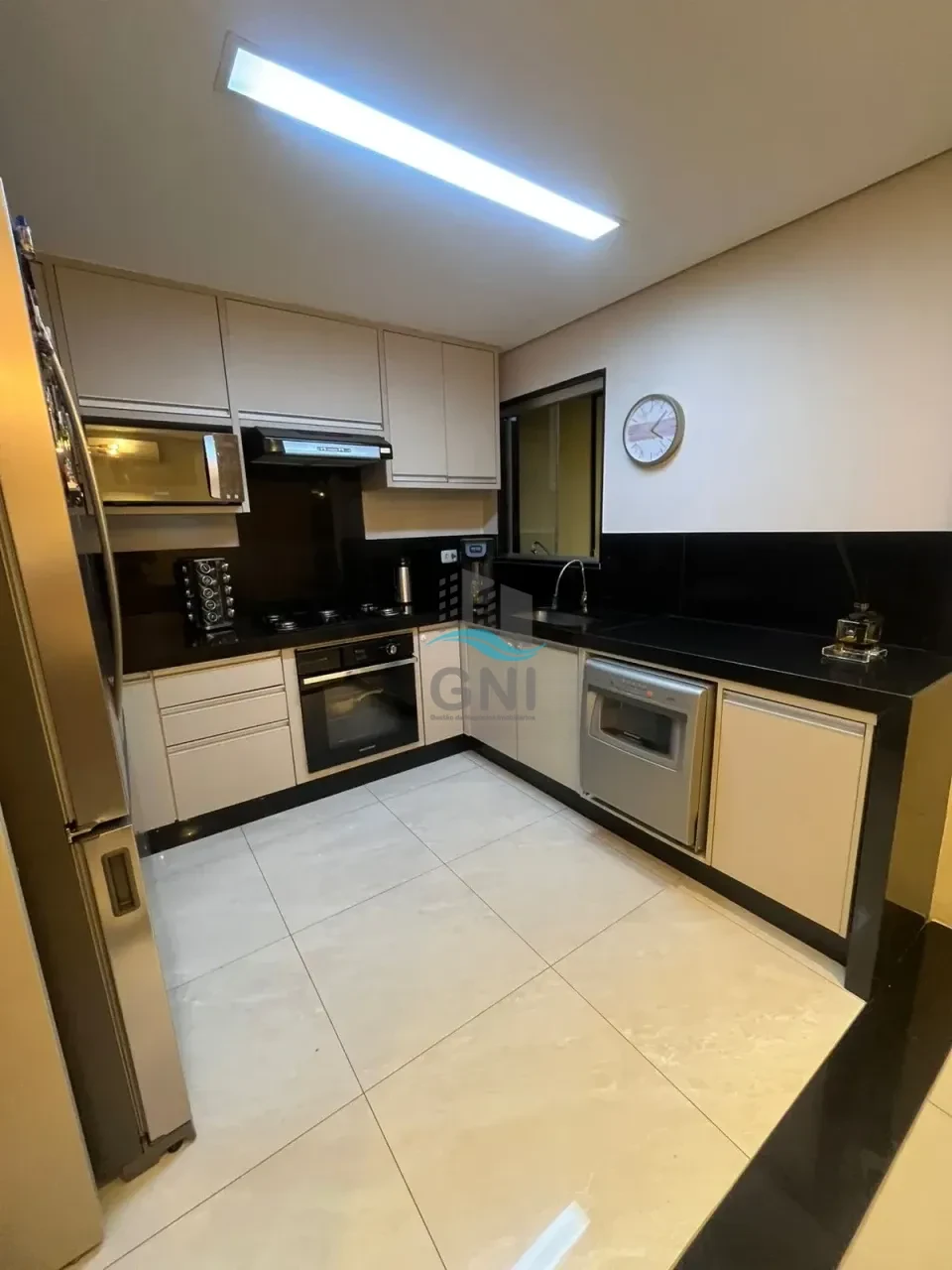 Imagens do imóveis CASA PARA LOCAÇÃO - CONDOMINIO VILLAGE LA CORUNÃ