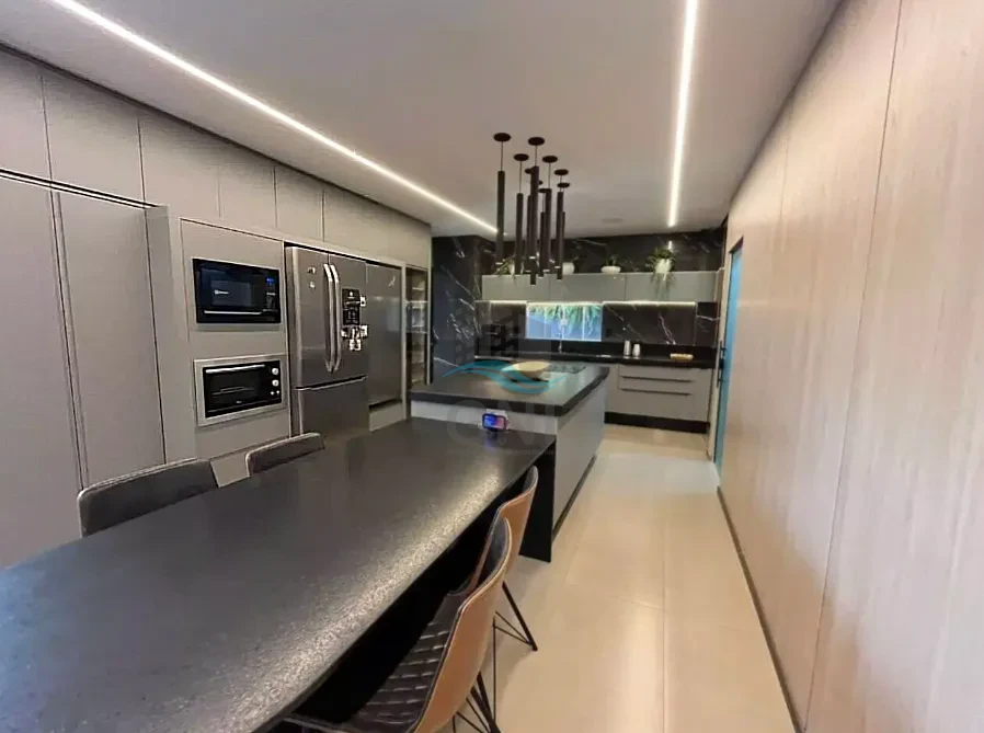 Imagens do imóveis CASA PARA VENDA - CONDOMINIO ROYAL FOREST