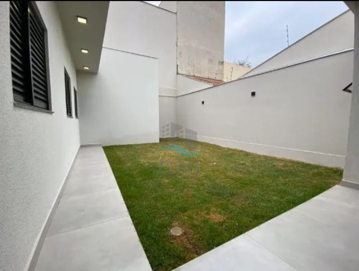 CASA A VENDA - AEROPORTO Imagens do imóveis CASA A VENDA - AEROPORTO