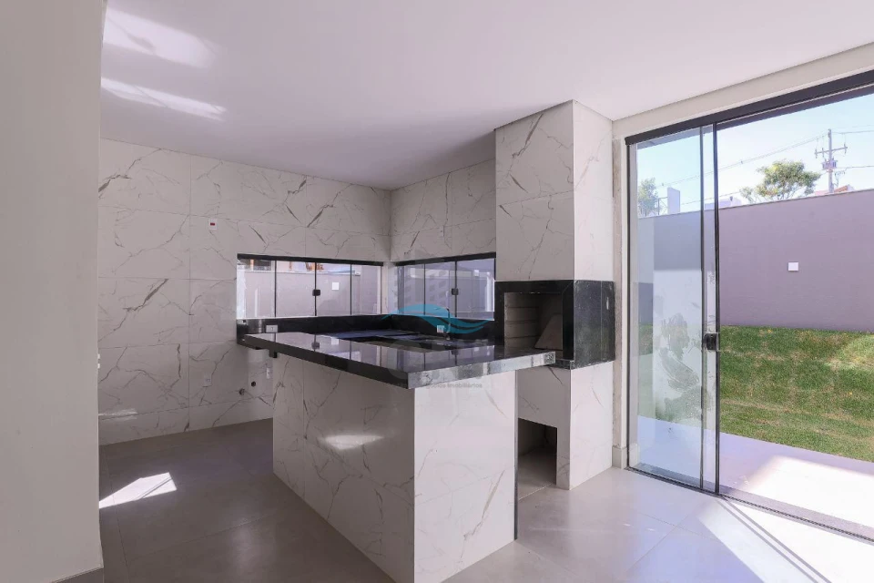 Imagens do imóveis CASA A VENDA - CONDOMINIO PARQUE TAUA ARANGUA