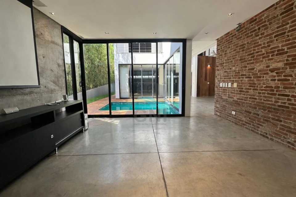 Imagens do imóveis CASA PARA LOCAÇÃO - CONDOMÍNIO ALPHAVILLE II