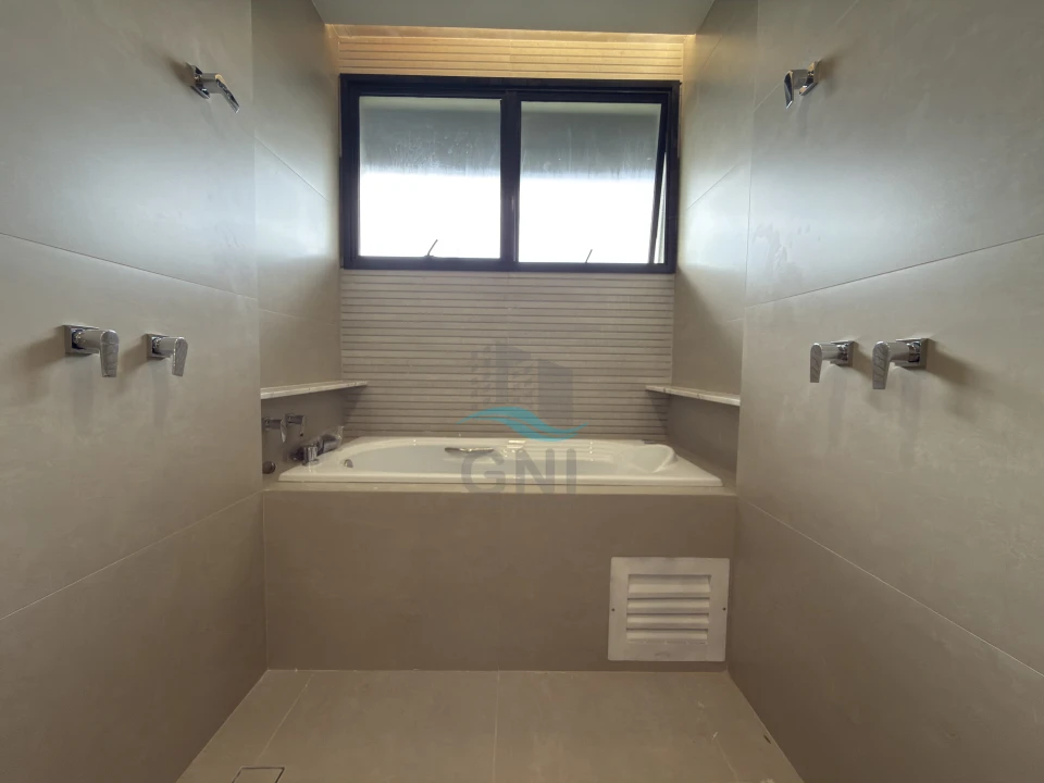 Imagens do imóveis CASA A VENDA - CONDOMINIO PARQUE TAUA ARANGUA