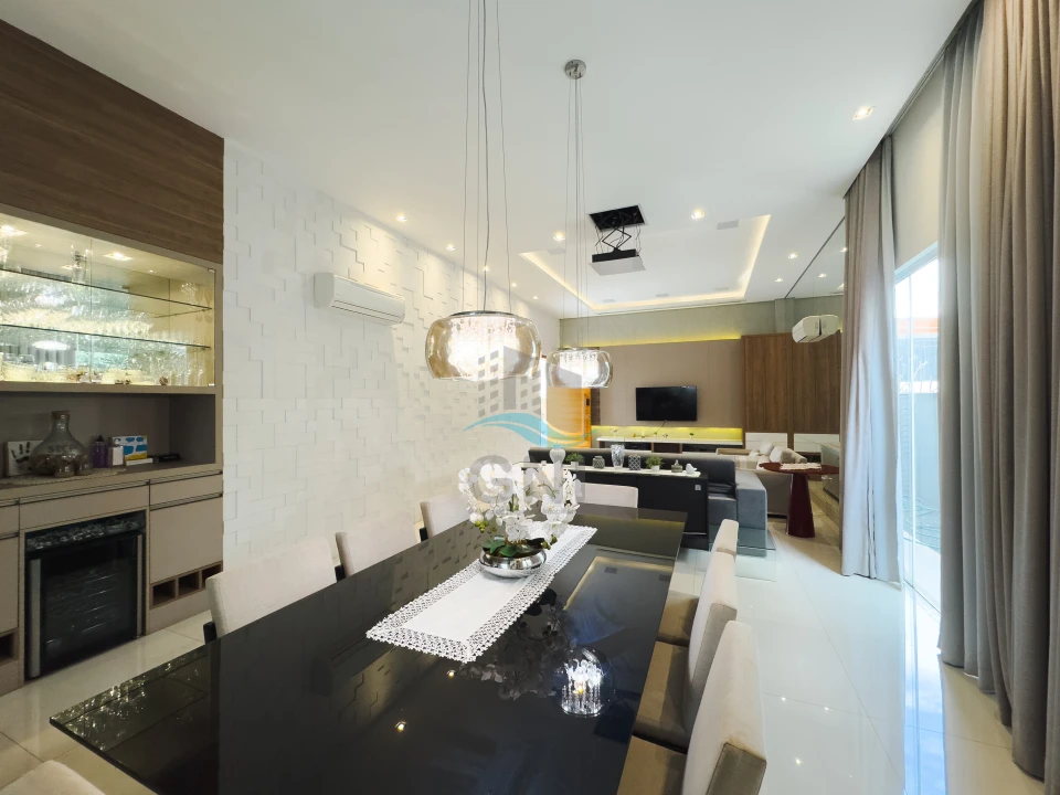 Imagens do imóveis CASA A VENDA - CONDOMINIO ALPHAVILLE II