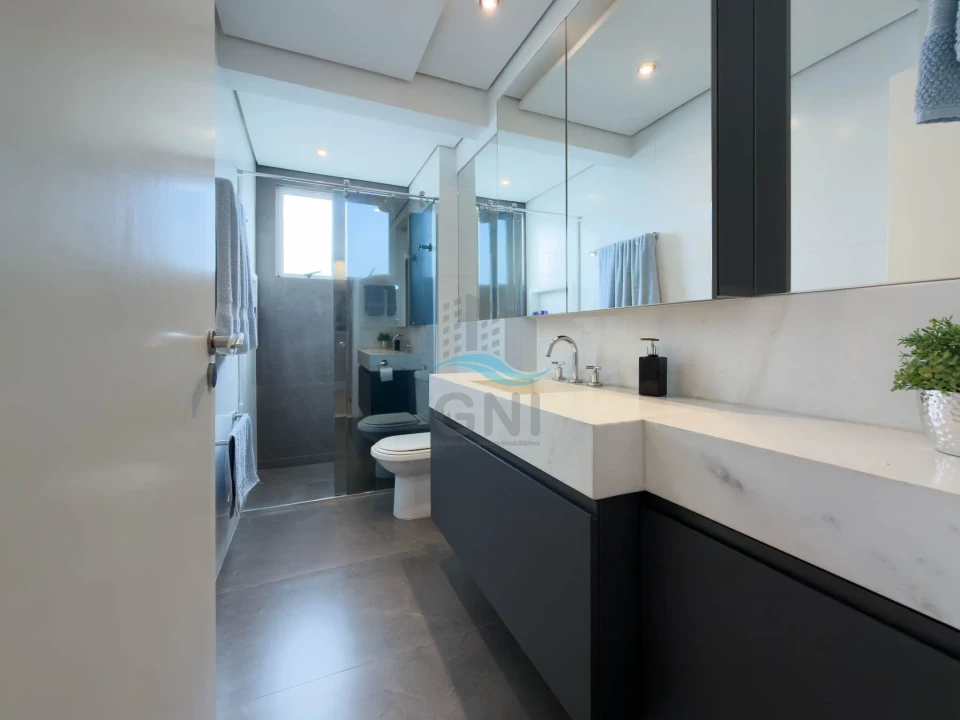APARTAMENTO A VENDA - EDIFICIO PALAZZO DI CESARE