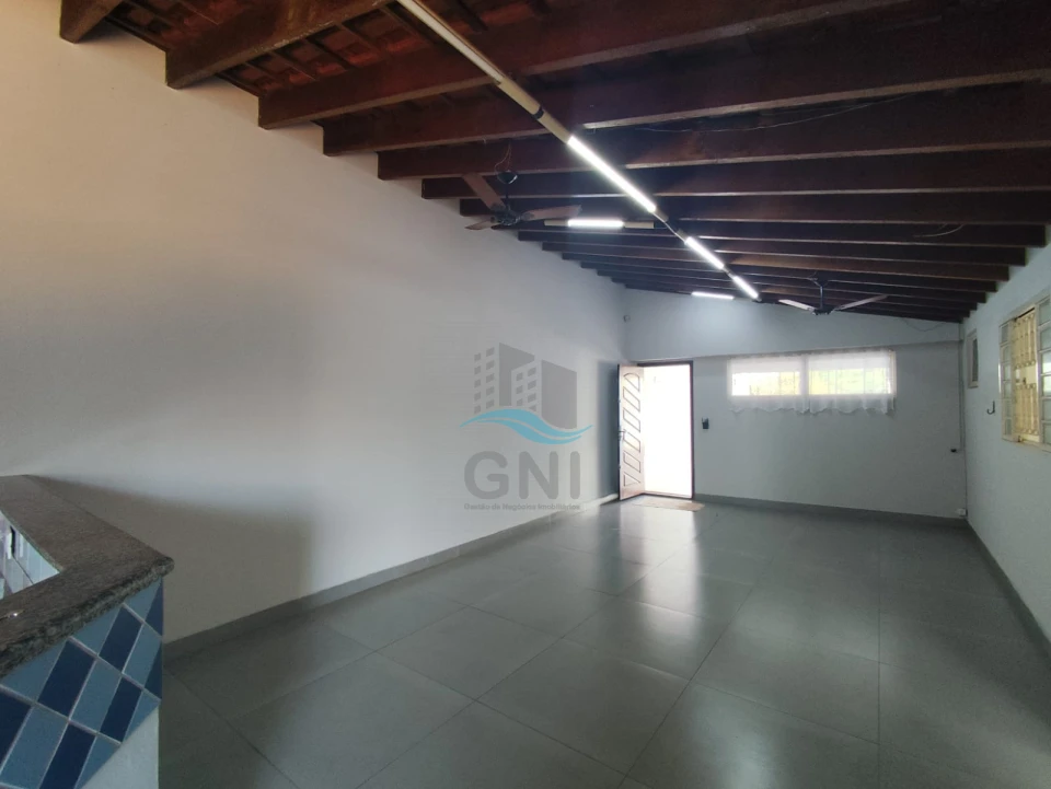Imagens do imóveis CASA PARA LOCAÇÃO RESIDENCIAL/COMERCIAL - BAIRRO AURORA