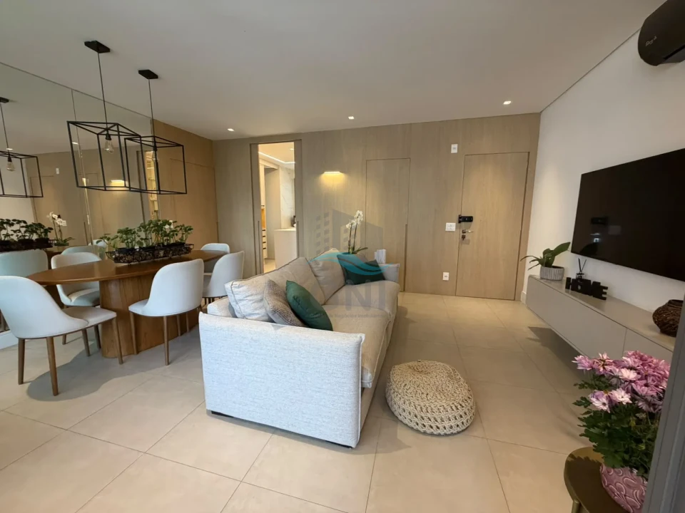 APARTAMENTO A VENDA - EDIFÍCIO GLORIA