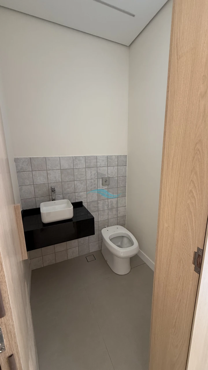 Imagens do imóveis CASA A VENDA - CONDOMINIO PARQUE TAUA ARAÇARI