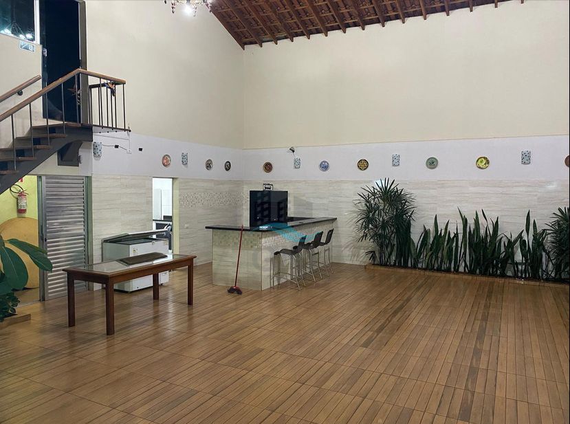 CHÁCARA À VENDA - WARTA Imagens do imóveis CHÁCARA À VENDA - WARTA