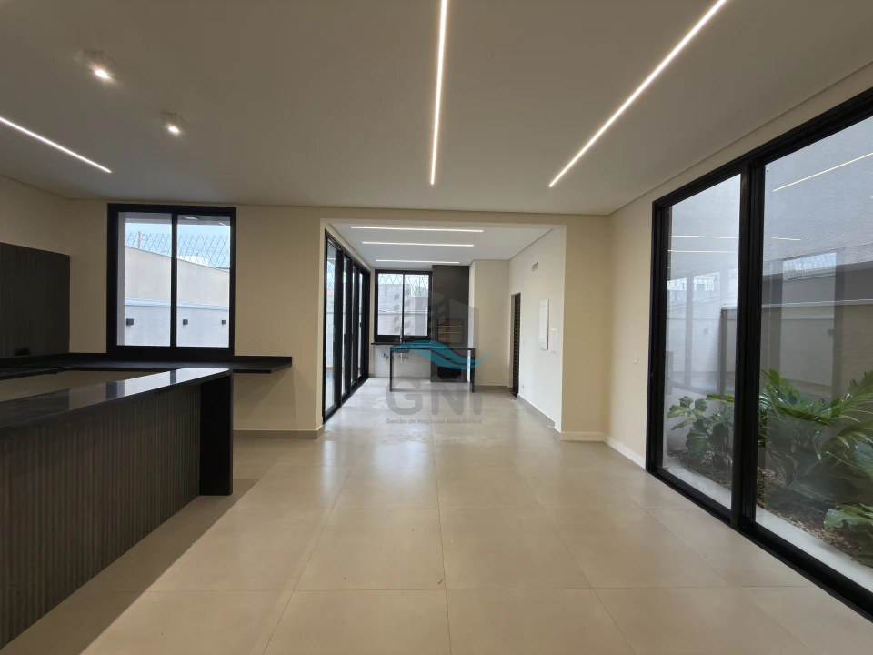 Imagens do imóveis CASA A VENDA - CONDOMINIO PARQUE TAUA ARANGUA