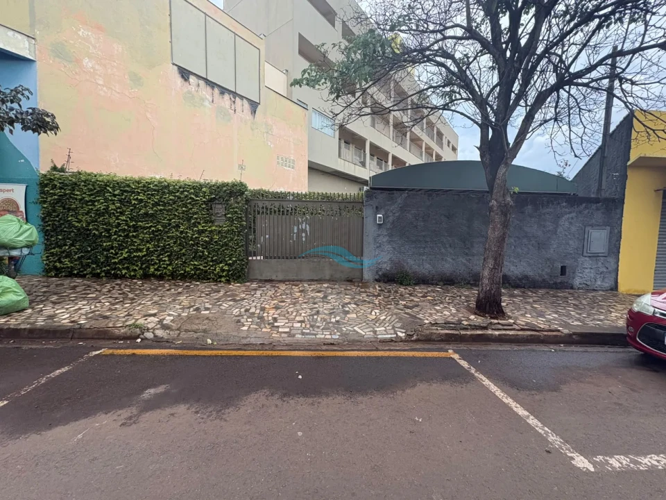 Imagens do imóveis CASA A VENDA - AV. SOUZA NAVES (IBIPORÃ)