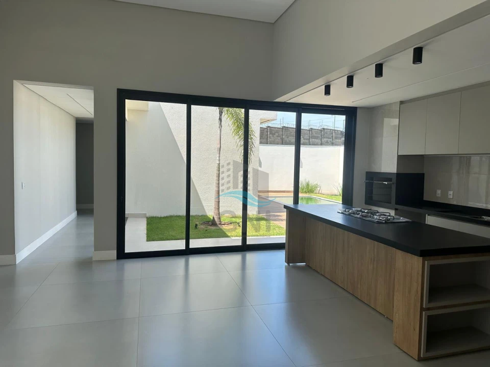 Imagens do imóveis CASA A VENDA - CONDOMINIO BELLA VITTA