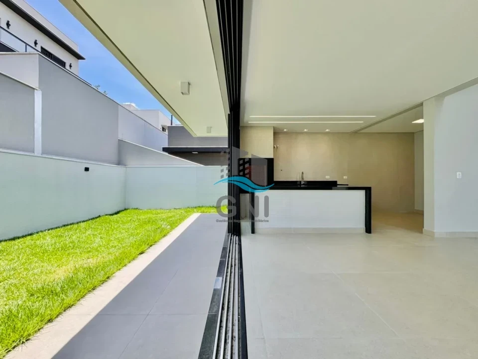 Imagens do imóveis CASA A VENDA - CONDOMINIO PARQUE TAUA ARANGUA